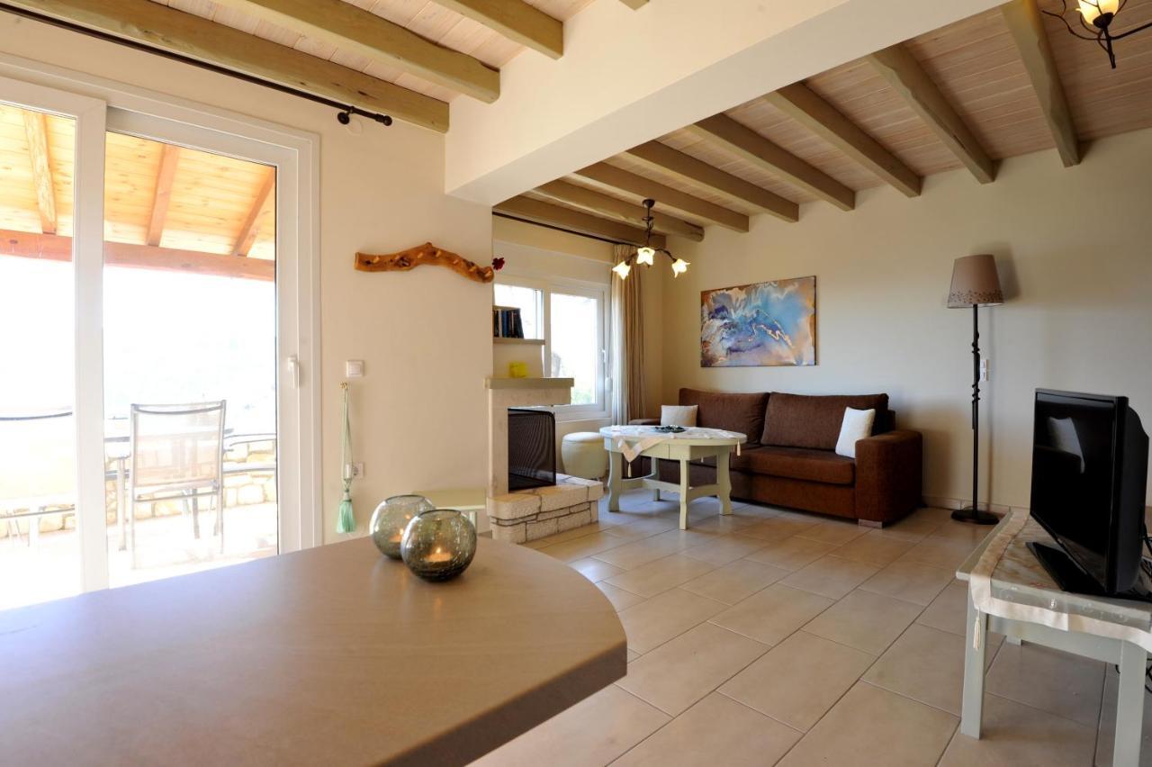 Villa Theodora View Apartments Zeys Агиос-Георгиос-Пагон Экстерьер фото