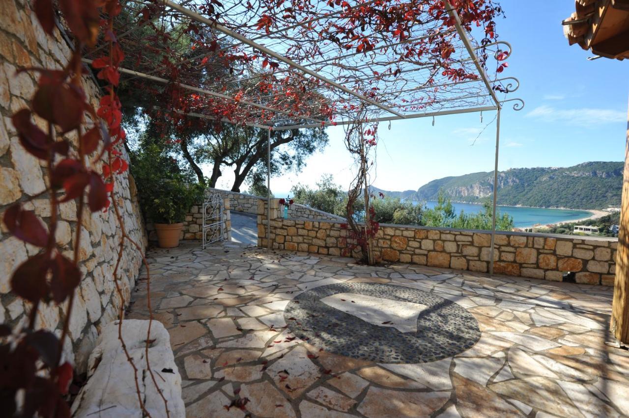 Villa Theodora View Apartments Zeys Агиос-Георгиос-Пагон Экстерьер фото